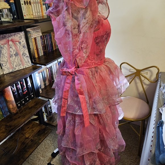 Floral Pink Layered Ruffle Dress - Picture 3 of 5